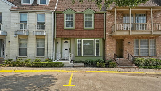 Houston 2-story, 3-bed 390 N Post Oak Lane-idx
