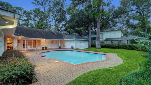 Houston 1-story, 4-bed 12202 Pebblebrook Drive-idx