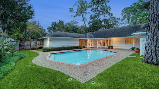 Houston 1-story, 4-bed 12202 Pebblebrook Drive-idx