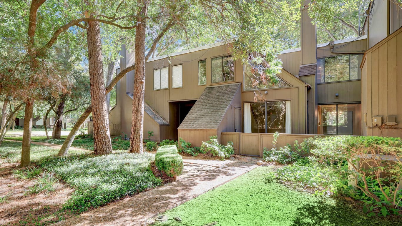 Houston 2-story, 2-bed 37 Litchfield Lane-idx