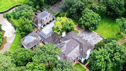 Houston 3-story, 6-bed 333 W Friar Tuck Lane-idx