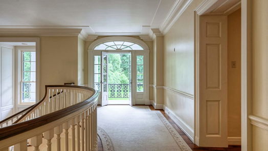 Houston 3-story, 6-bed 333 W Friar Tuck Lane-idx
