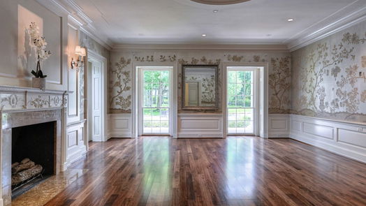 Houston 3-story, 6-bed 333 W Friar Tuck Lane-idx
