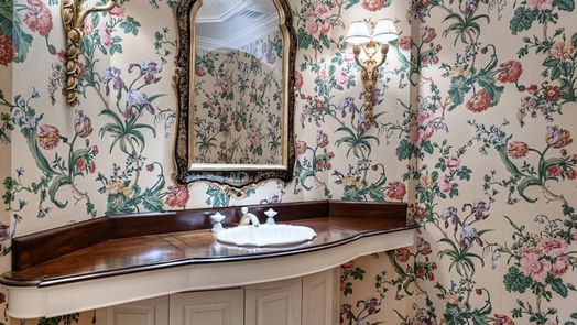 Houston 3-story, 6-bed 333 W Friar Tuck Lane-idx