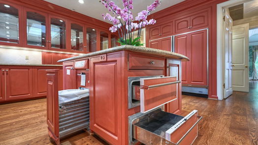 Houston 3-story, 6-bed 333 W Friar Tuck Lane-idx