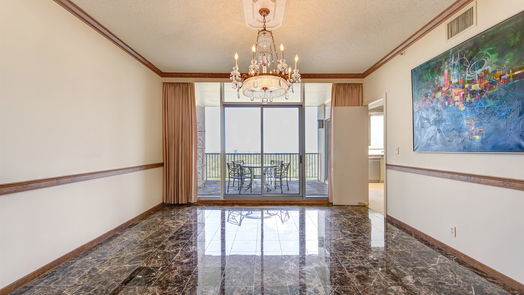 Houston null-story, 2-bed 121 N Post Oak Lane 2404-idx