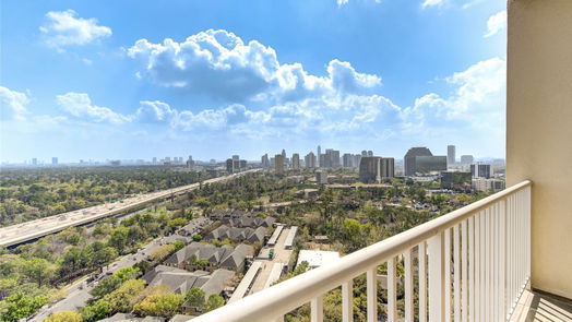 Houston null-story, 2-bed 121 N Post Oak Lane 2404-idx