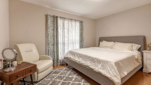 Houston 2-story, 2-bed 12633 Memorial Drive 74-idx