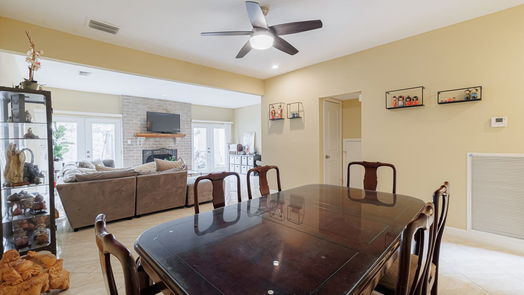 Houston 2-story, 3-bed 12625 Memorial Drive 134-idx