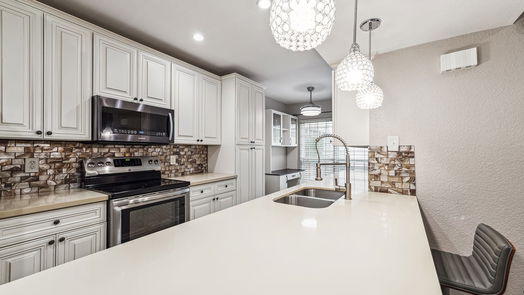 Houston 2-story, 3-bed 11826 BarryKnoll Lane-idx
