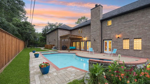 Houston 2-story, 5-bed 11407 Holidan Way-idx