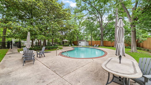 Houston 2-story, 2-bed 8936 Chatsworth Drive-idx