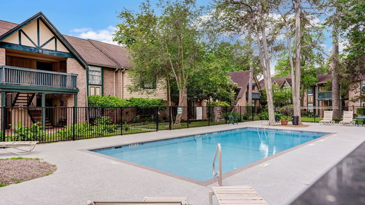 Houston 1-story, 2-bed 8229 Kingsbrook Road 229-idx