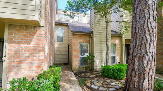 Houston 2-story, 2-bed 11852 Barryknoll Ln-idx