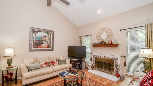 Houston 2-story, 2-bed 11852 Barryknoll Ln-idx