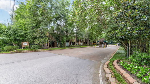 Houston 2-story, 1-bed 11711 Memorial Drive 337-idx