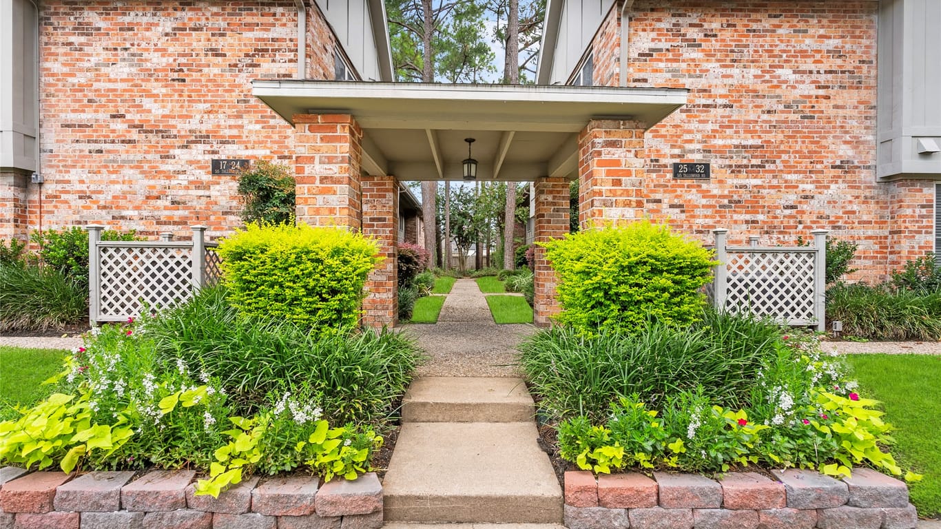 Houston 2-story, 3-bed 515 Tallowood Road 27-idx