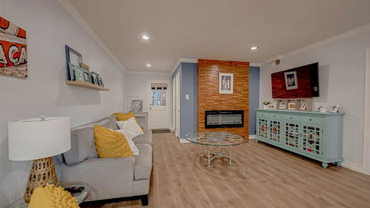 Houston 1-story, 2-bed 8221 Kingsbrook Road 108-idx