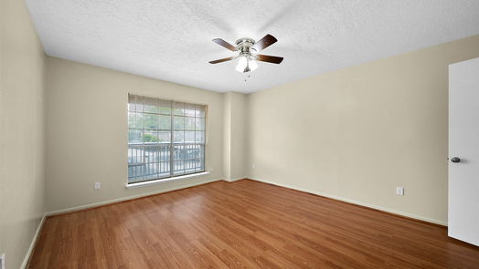 Houston 1-story, 3-bed 12633 Memorial Drive 136-idx