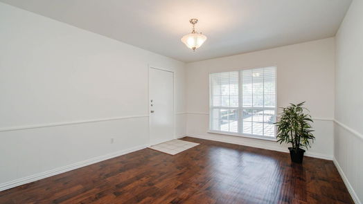 Houston 1-story, 2-bed 12633 Memorial Drive 140-idx