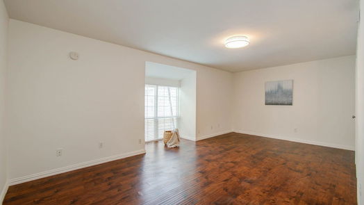 Houston 1-story, 2-bed 12633 Memorial Drive 140-idx