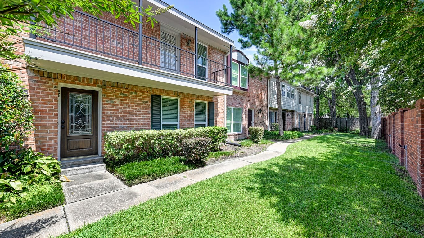 Houston 2-story, 4-bed 727 Bunker Hill Road 110-idx