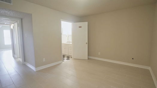 Houston 1-story, 2-bed 8299 Kingsbrook Road 178-idx