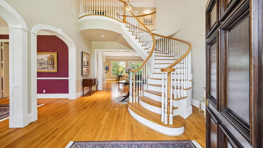 Houston 2-story, 5-bed 10235 Pineland Drive-idx