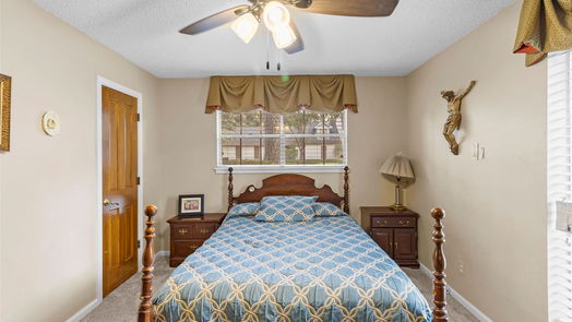 Houston 1-story, 5-bed 402 Godsey Court-idx