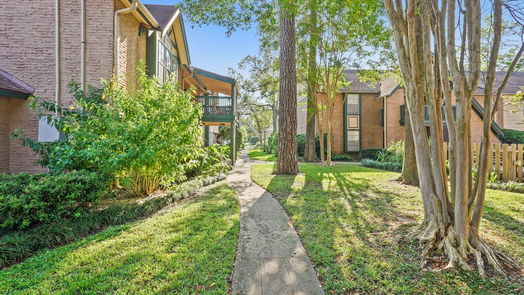 Houston 1-story, 2-bed 8289 Kingsbrook Road 275-idx