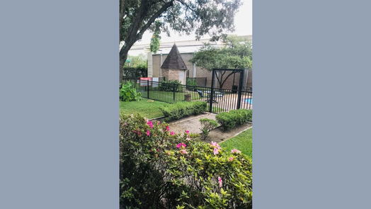 Houston 2-story, 4-bed 528 N Post Oak Lane-idx