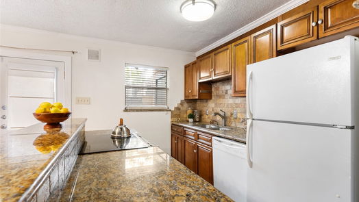 Houston 1-story, 2-bed 8211 Kingsbrook Road 100-idx