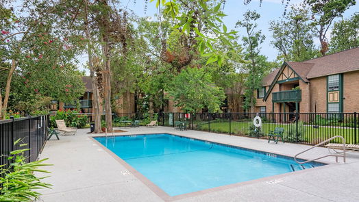 Houston 1-story, 2-bed 8211 Kingsbrook Road 100-idx