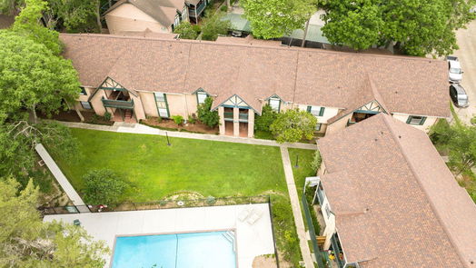 Houston 1-story, 2-bed 8229 Kingsbrook Road 229-idx