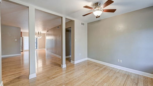 Houston 1-story, 2-bed 8233 Kingsbrook Road 231-idx