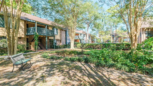 Houston 1-story, 1-bed 8283 Kingsbrook Road 162-idx