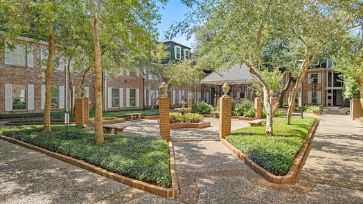 Houston 1-story, 1-bed 357 N Post Oak Lane 217-idx