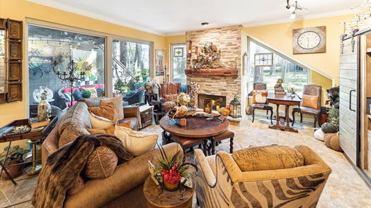 Houston 2-story, 3-bed 53 Litchfield Lane-idx