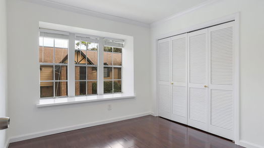 Houston 1-story, 3-bed 8285 Kingsbrook Road 267-idx
