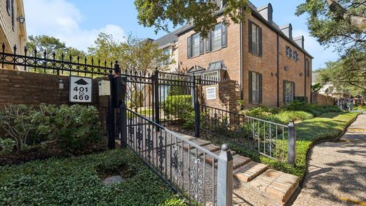 Houston 2-story, 2-bed 423 N Post Oak Lane 423-idx