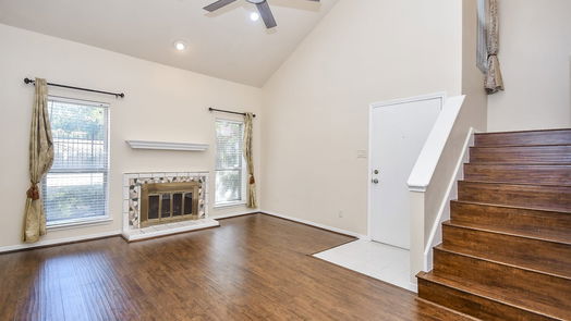 Houston 2-story, 2-bed 11852 Barryknoll Ln-idx