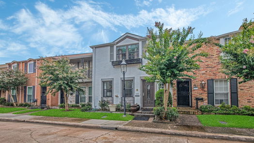 Houston 2-story, 2-bed 655 N Post Oak Lane 655-idx