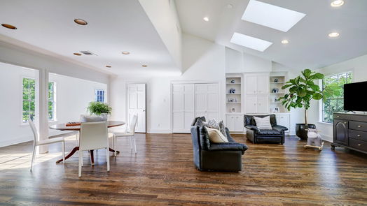 Hunters Creek Village 2-story, 4-bed 249 Bryn Mawr Circle-idx