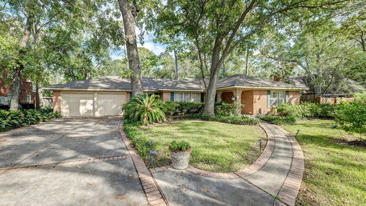 Hunters Creek Village 1-story, 3-bed 10710 Old Coach Lane-idx