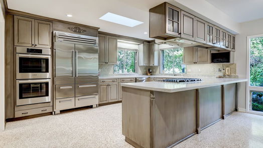 Piney Point Village 2-story, 5-bed 720 Marchmont Drive-idx