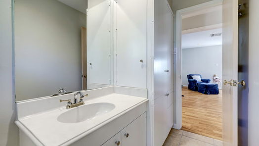 Piney Point Village 2-story, 5-bed 720 Marchmont Drive-idx