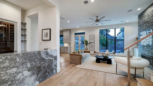 Houston 3-story, 5-bed 4122 Tartan Lane-idx