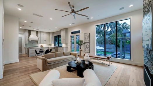 Houston 3-story, 5-bed 4122 Tartan Lane-idx