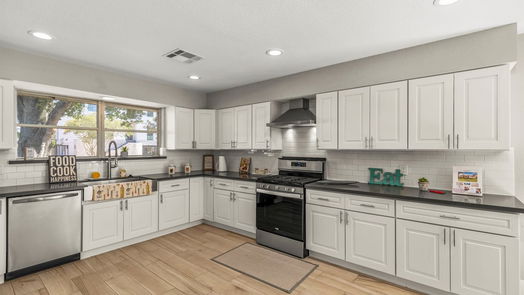 Houston 1-story, 4-bed 3730 Tartan Lane-idx
