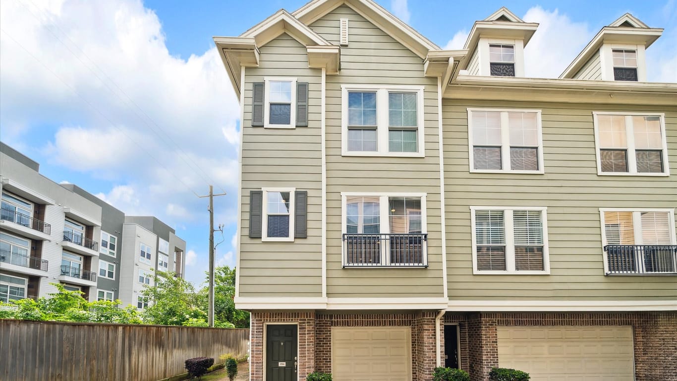 Houston 3-story, 1-bed 3001 Murworth Drive 1704-idx